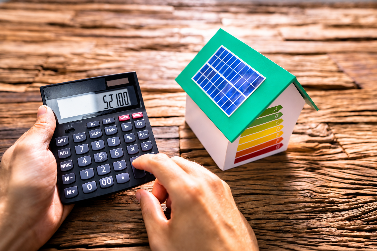 Solar battery calculator estimating battery size and usage for an Australian home
